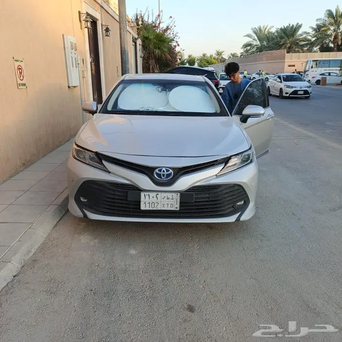 كامري هيبرد للبيع موديل 2019 1