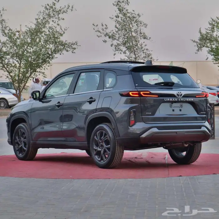 تويوتا اوربان كروزر 2025 للتقسيط والشركات 7