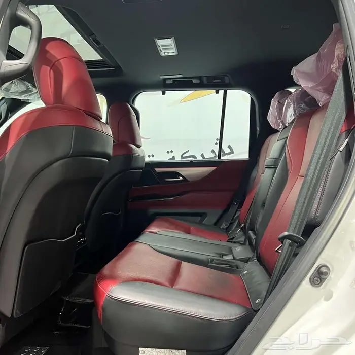 لكزس LX600 F-SPORT دبل بنزين تماتيك 2024 ممشى 80 الف 5