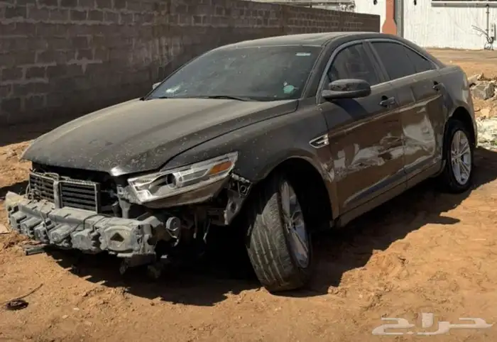 قطع غيار مستعمل (( فورد تورس )) 1