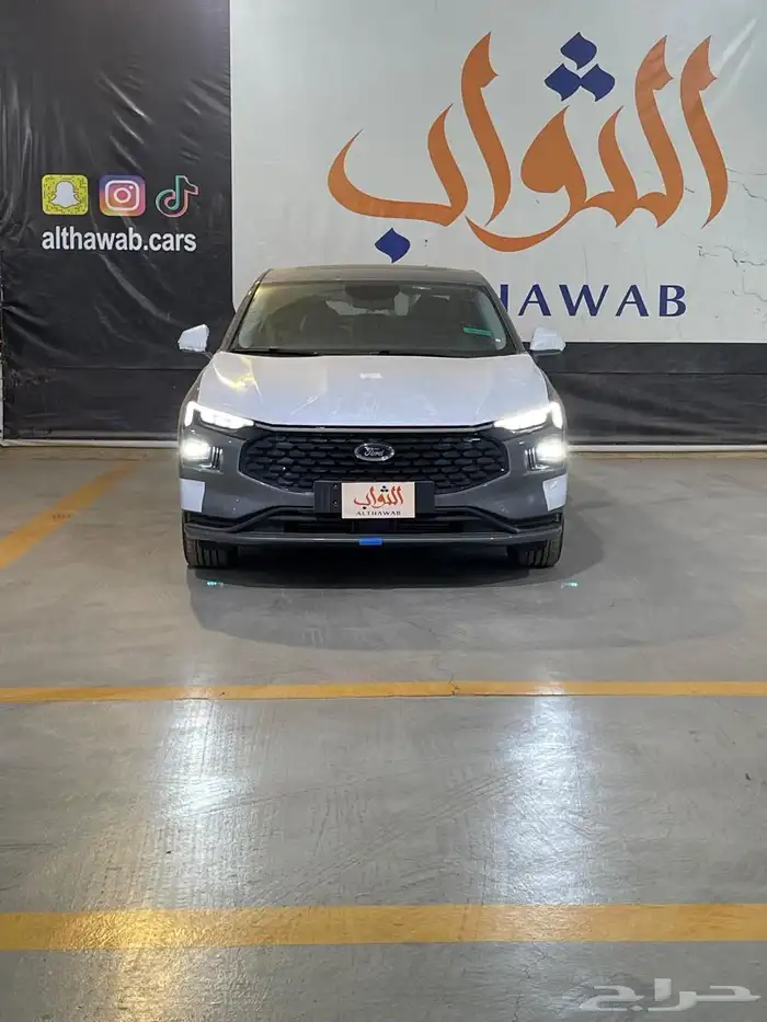 فورد تورس امبيانتي بنزين 2026 كاش وتقسيط لدى الثواب 1