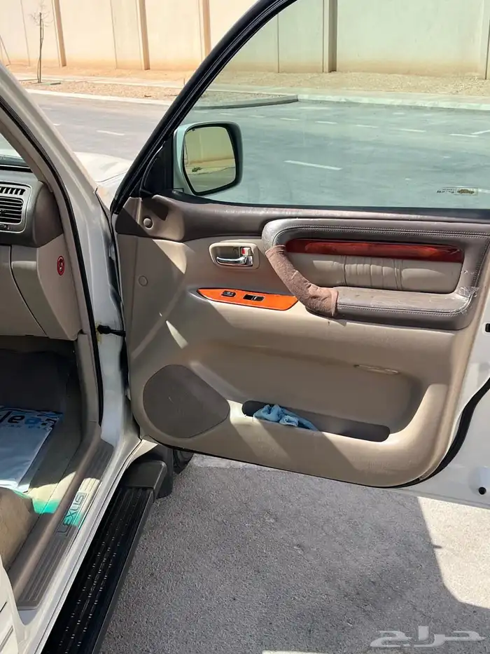 لكزس 470 LX 16