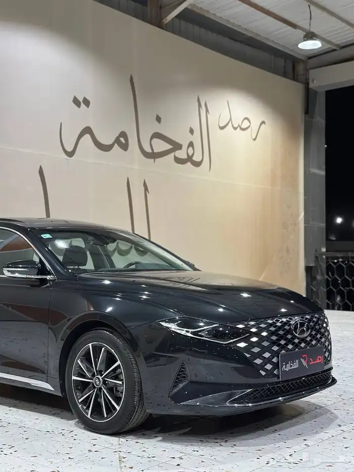 ازيرا V6 نص فل 2021 . رصد الفخامة 1