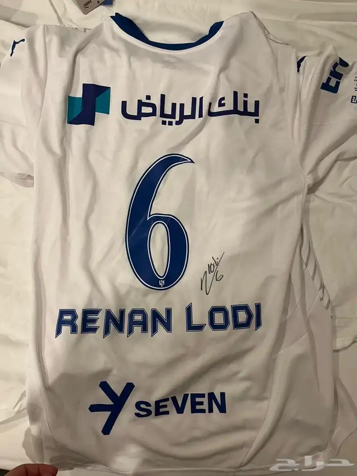 تيشيرتات 6