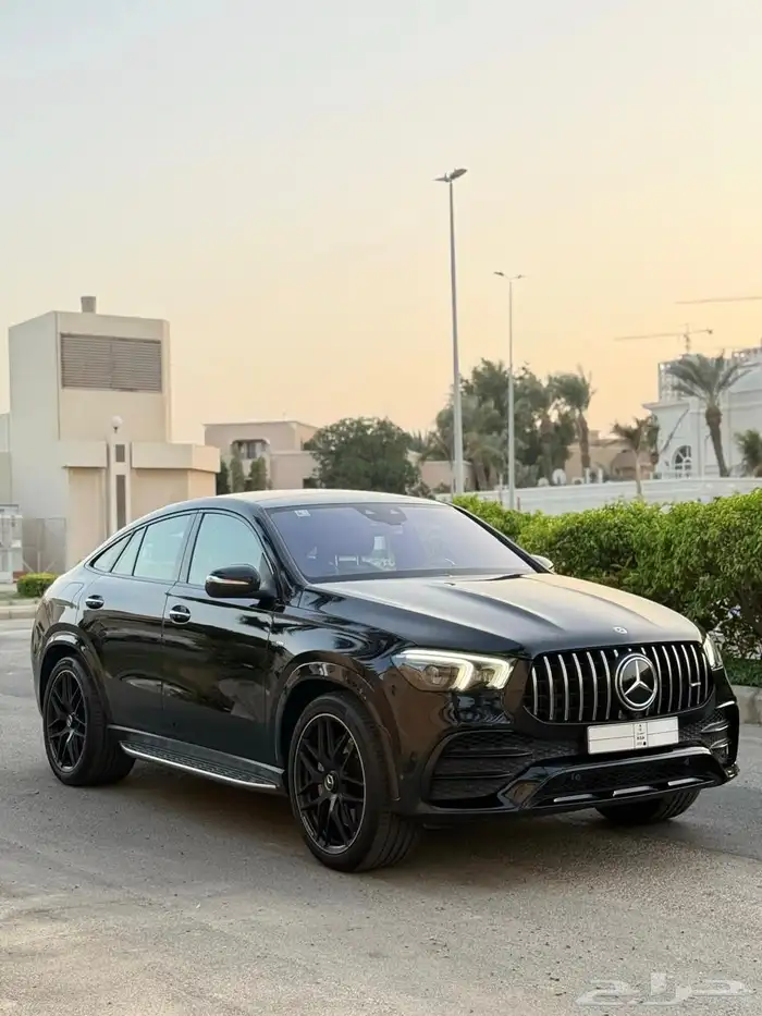 مرسيدس GLE53 2022 نايت بكج وارد الجفالي - شبه جديد 1