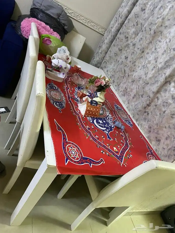 منوع اثاث للبيع المستعجل سراير ابيض مع مراتب 2