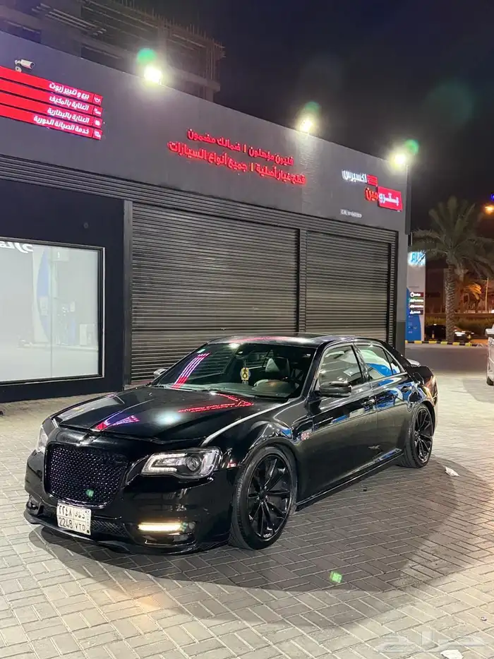 كرايسلر 5.7 1
