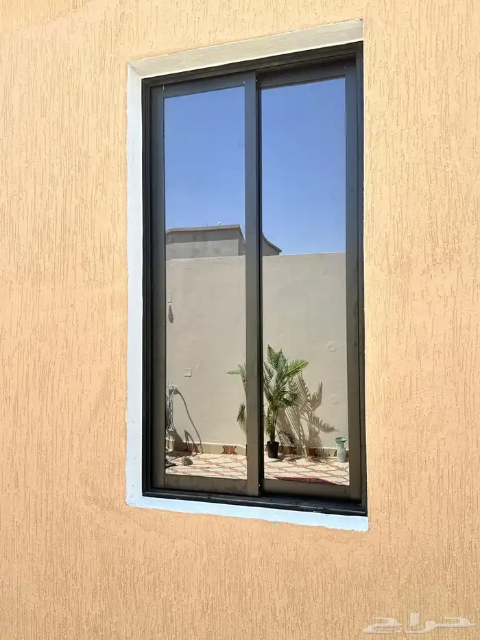 فني المنيوم تفصيل درايش وشبابيك ابواب المنيوم صيانة درايش 6