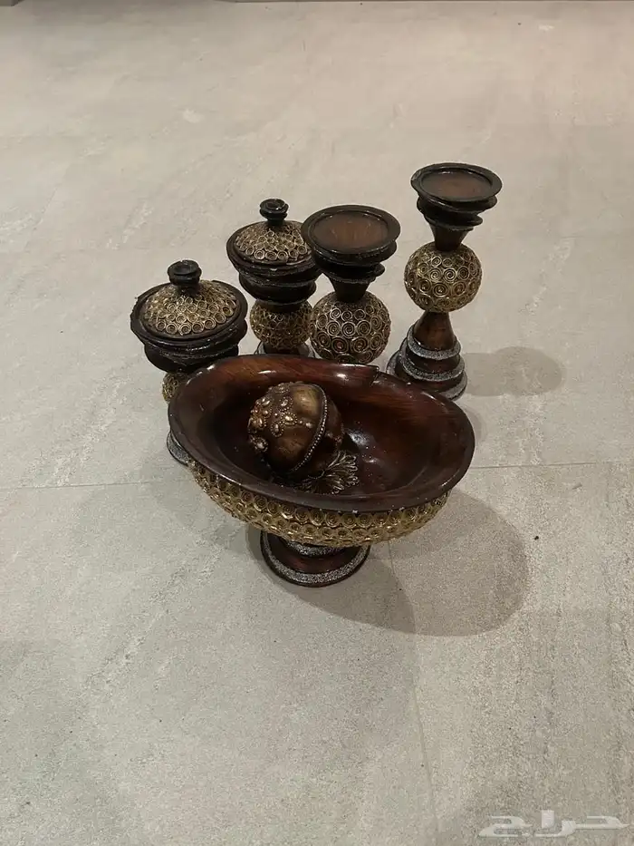تحف متنوعة ذهبية حي العليا 6