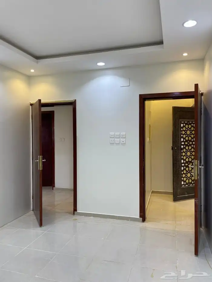 شقة للايجار بشرورة 2