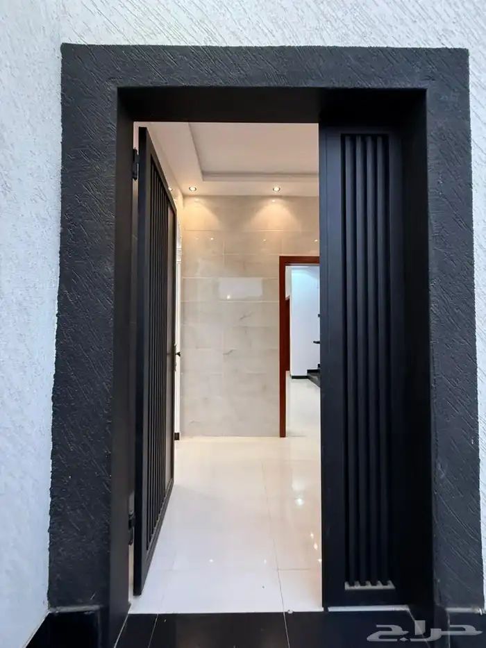 فلل فاخره للبيع في حي بحره 3