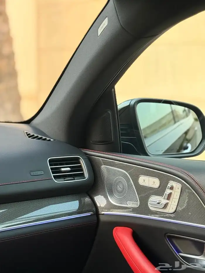 مرسيدس GLE53 2022 نايت بكج وارد الجفالي - شبه جديد 12
