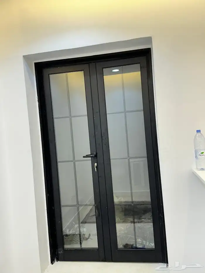 فني المنيوم تفصيل درايش وشبابيك ابواب المنيوم صيانة درايش 8