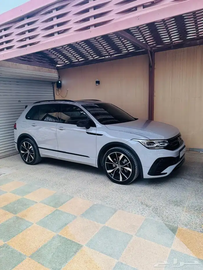 تم تنزيل الحد لسرعة البيع VW Tiguan R-Line -2.0 Turbo -2023 0