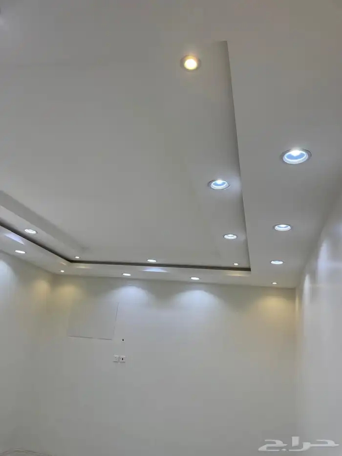 شقة للايجار بشرورة 4