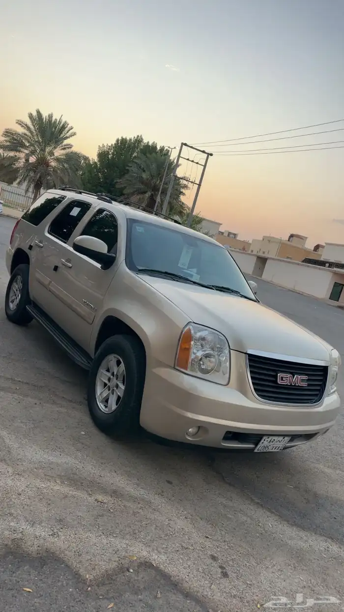 جي ام سي يوكن 2009 نص فل قصير دبل 2