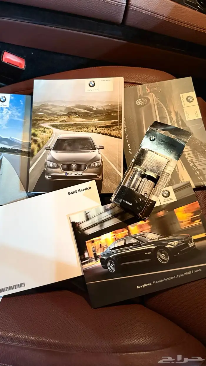 BMW 740نظيف للبيع (مخزن) 31