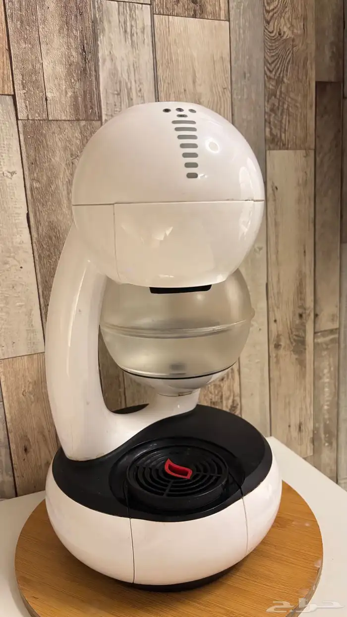 مكينة دولتشي (Dolce Gusto) نظيفة جد ا   تعمل بكفاءة 1