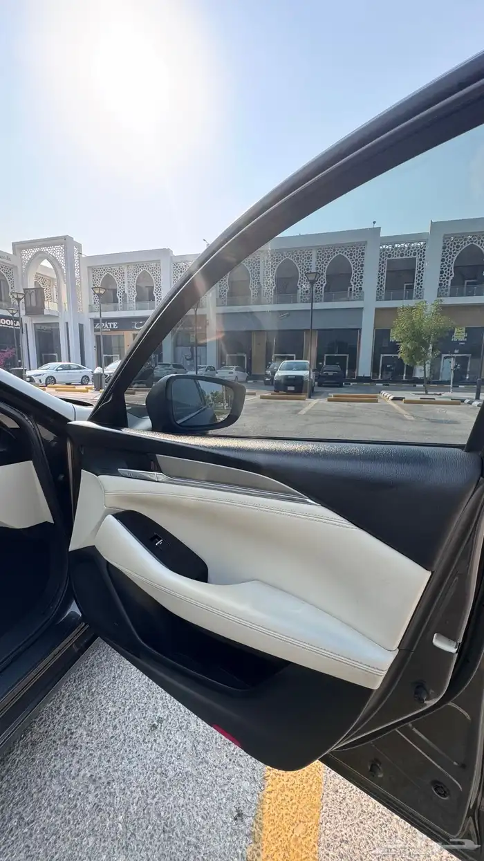 للبيع مازدا 6 - 2020 نص فل وارد الكويت 23