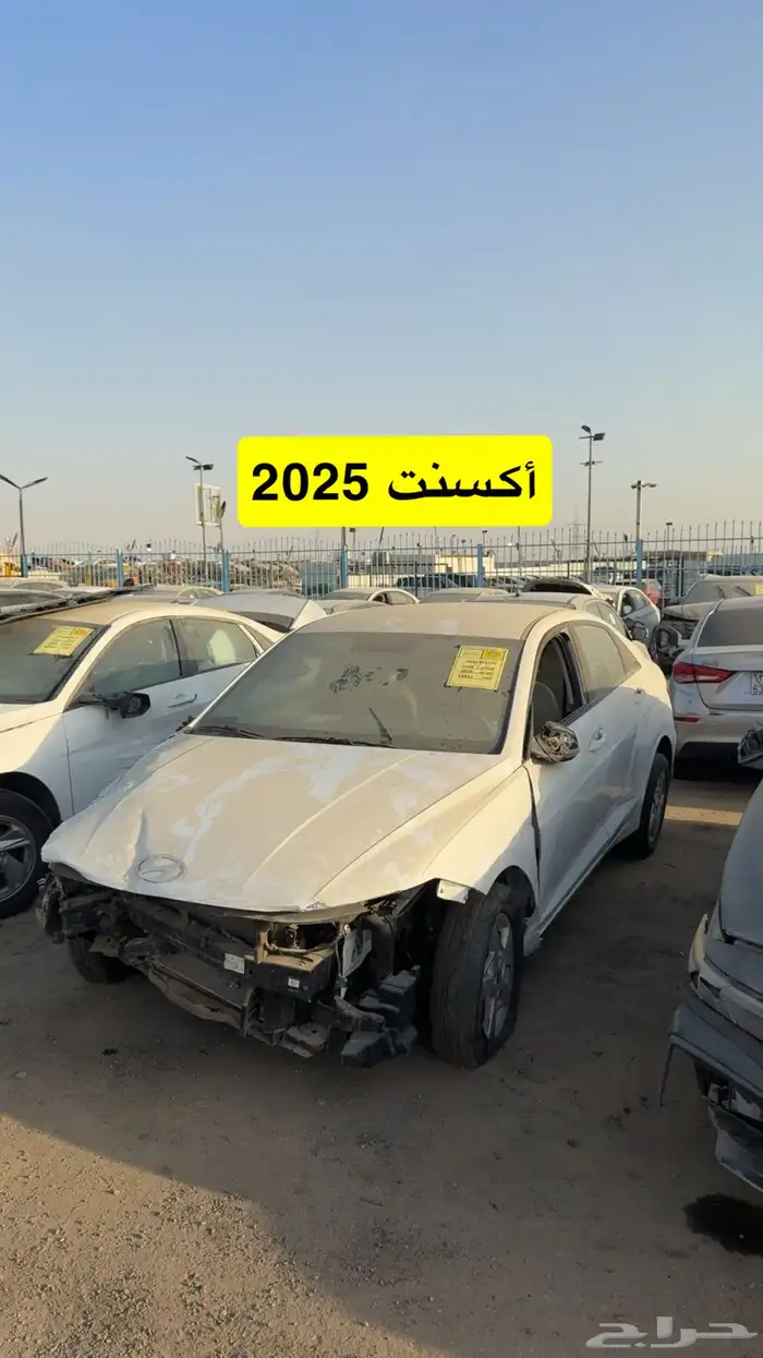مجموعه سيارات مصدوم مصدومه للبيع في المزاد 18