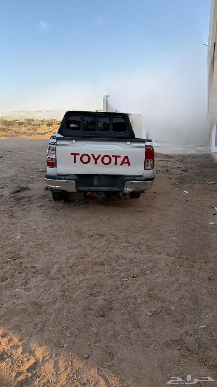 هايلوكس بانزين 2022 3
