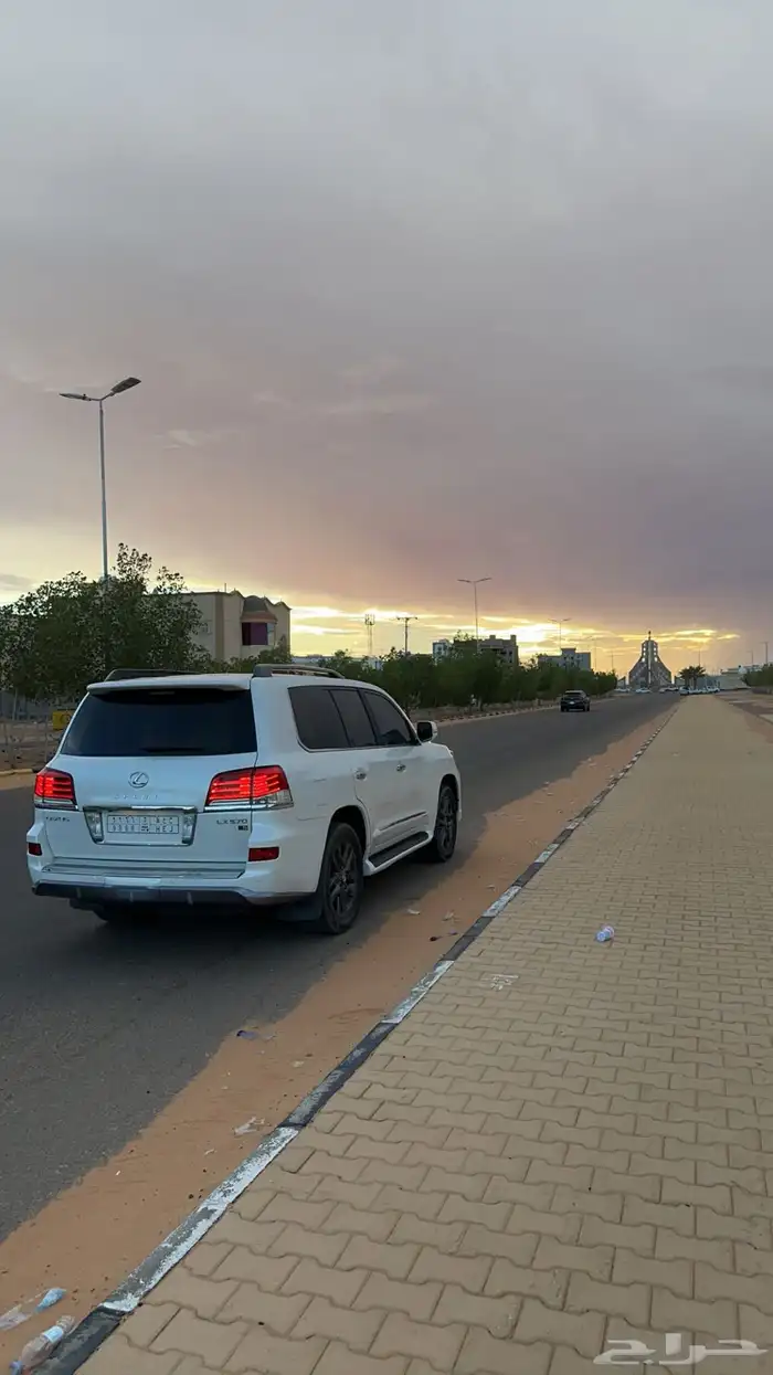 جيب لكزس LX 2009 مرهم 2015 3