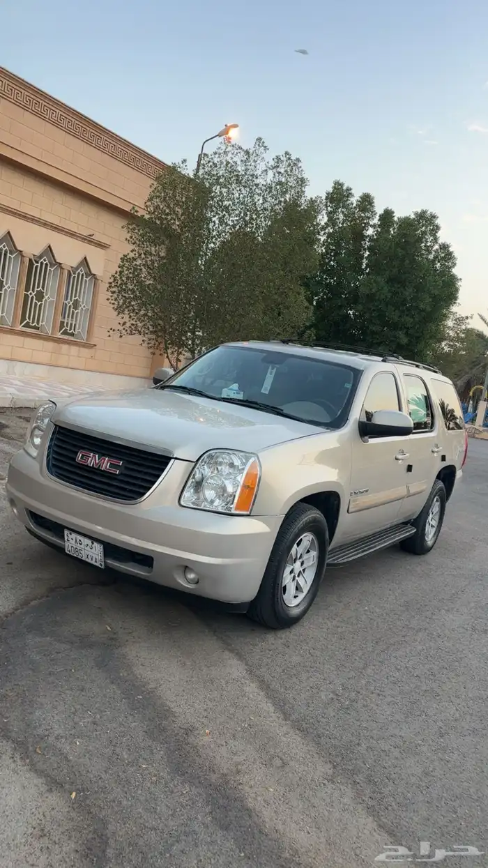 جي ام سي يوكن 2009 نص فل قصير دبل 32