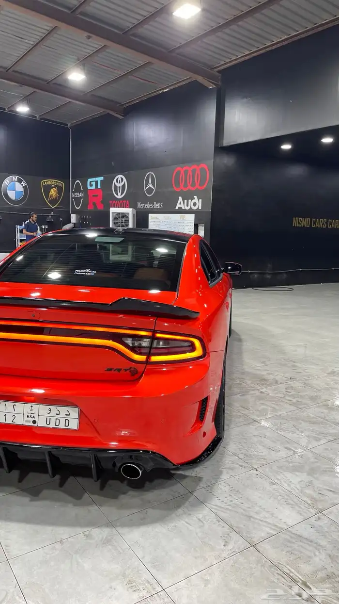 تشارجر هيلكات Dodge Hellcat 6