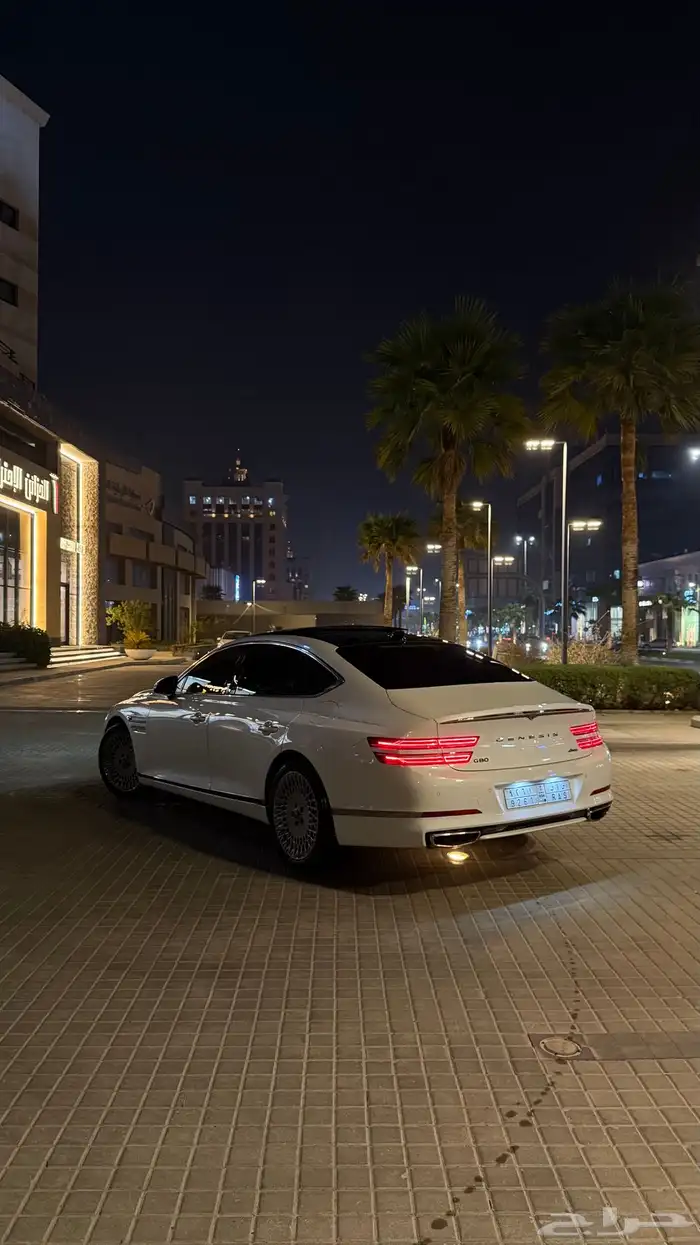 جينيسس G80 رويال 0