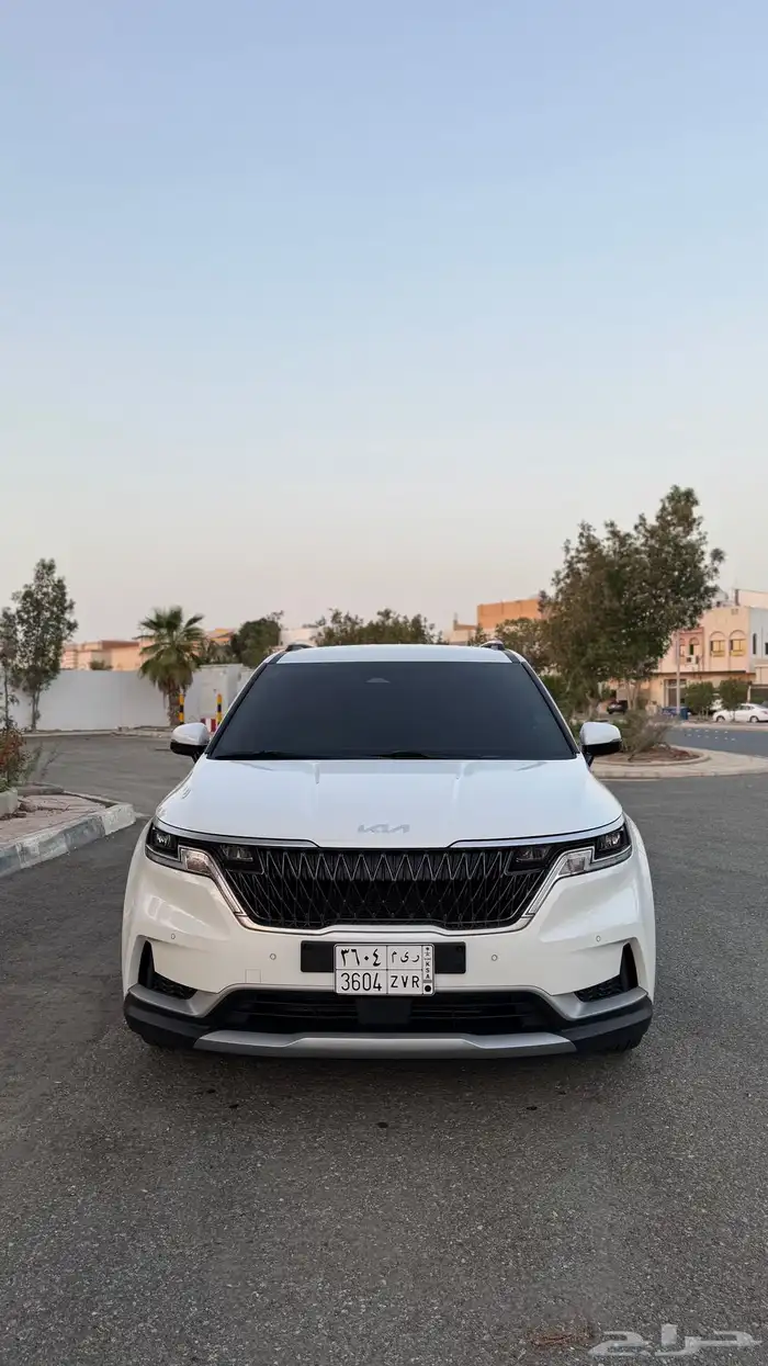 2023 كيا كارنفال 2