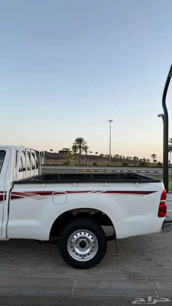 هايلكس 15 7