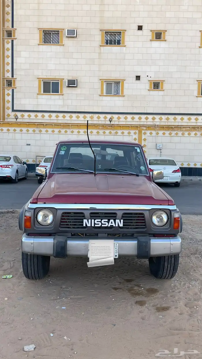 سفاري ربع 1990 احمر 3