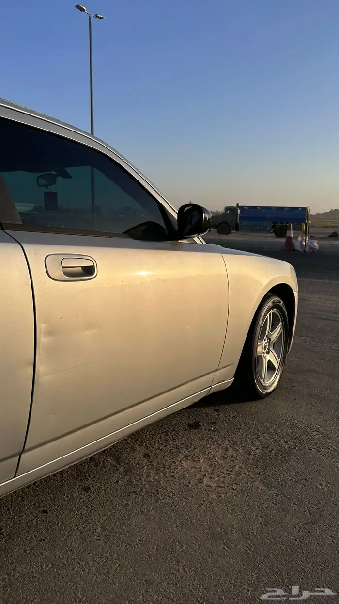 دوج تشارجر 2009 8