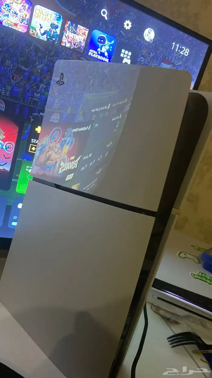 سوني 5 نظيف و معاه شريط فيفا مجان ا 2