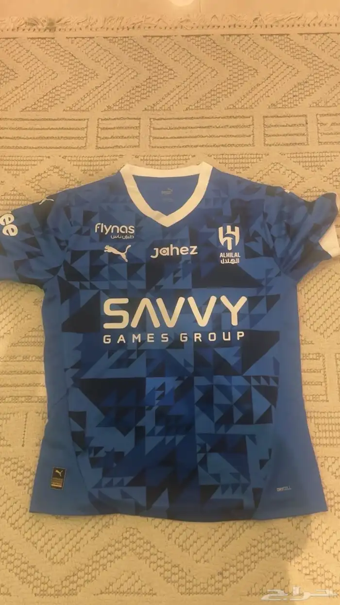 تيشيرت سافيتش الهلال بتوقيعه 2