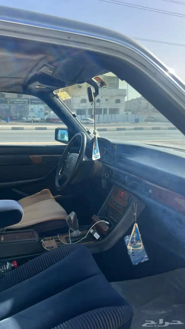 مرسيدس 1990 560 13