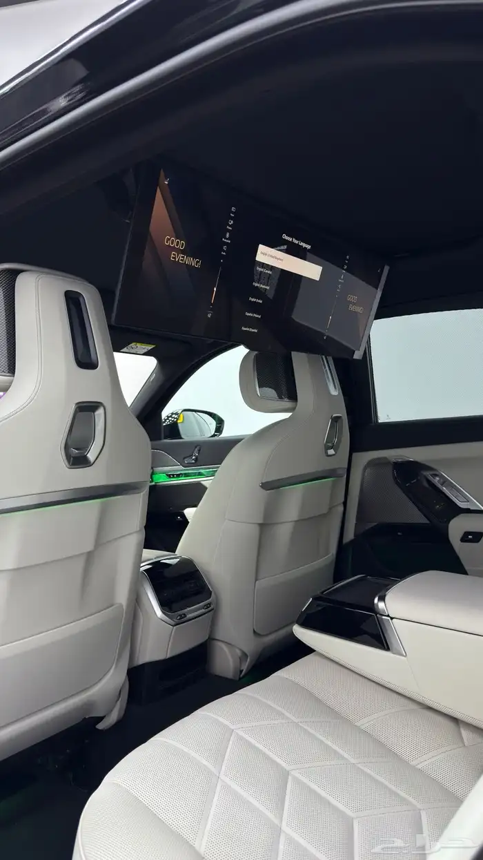 بي ام للإيجار اليومي تامين شامل 4