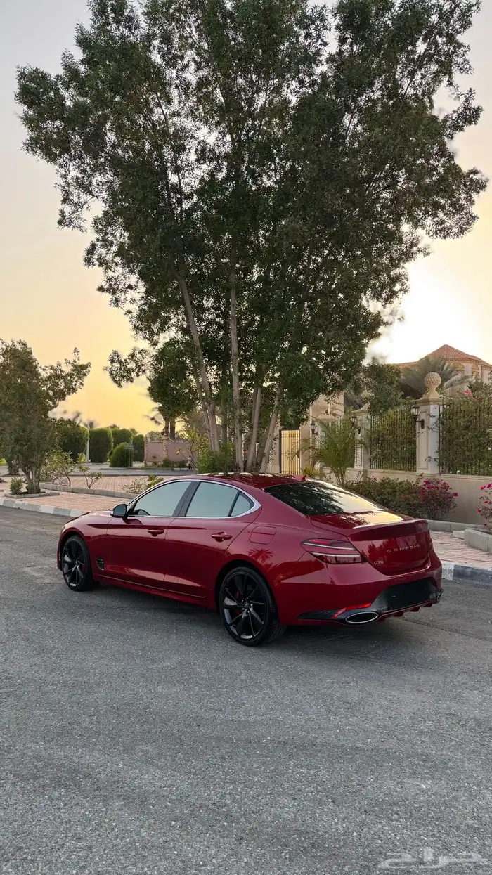 2021 جينيسس G70 9