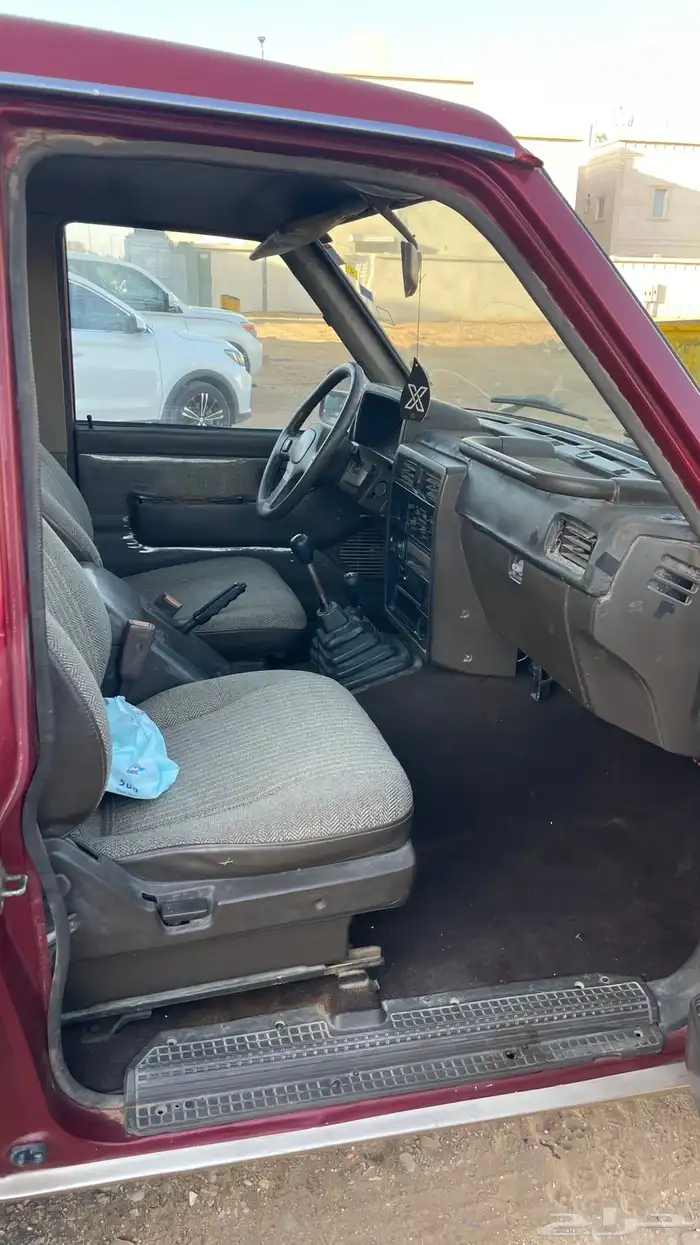 سفاري ربع 1990 احمر 5