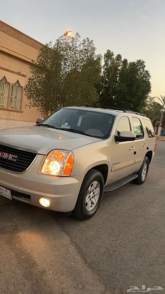 جي ام سي يوكن 2009 نص فل قصير دبل 4