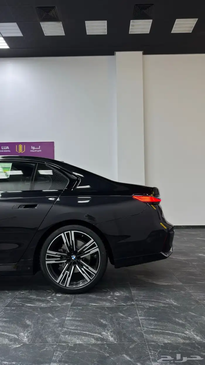 بي ام للإيجار اليومي تامين شامل 2