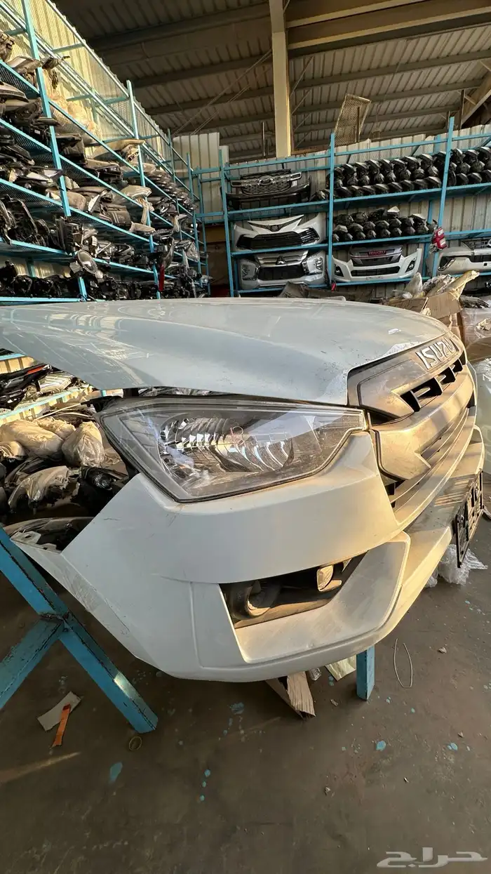 وجهيه ايسيزو من موديل 2021 الى 2025 2