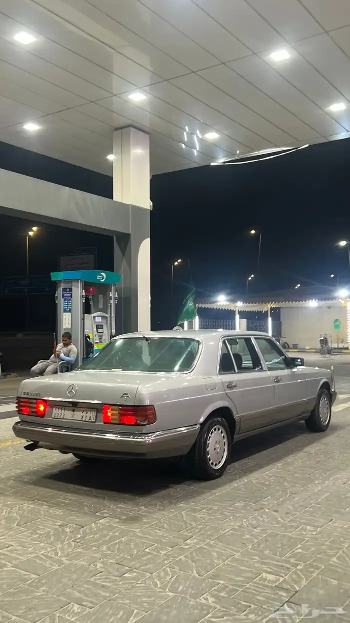 مرسيدس 1990 560 6