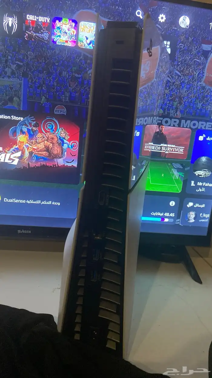 سوني 5 نظيف و معاه شريط فيفا مجان ا 0