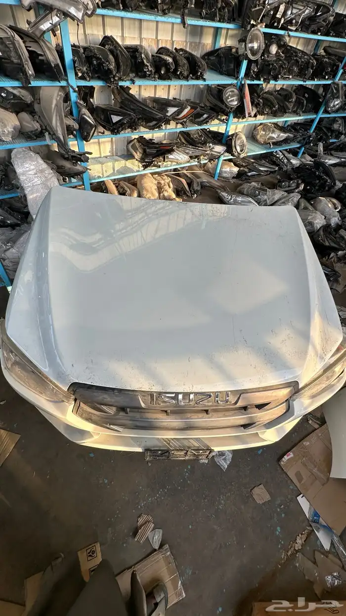 وجهيه ايسيزو من موديل 2021 الى 2025 4