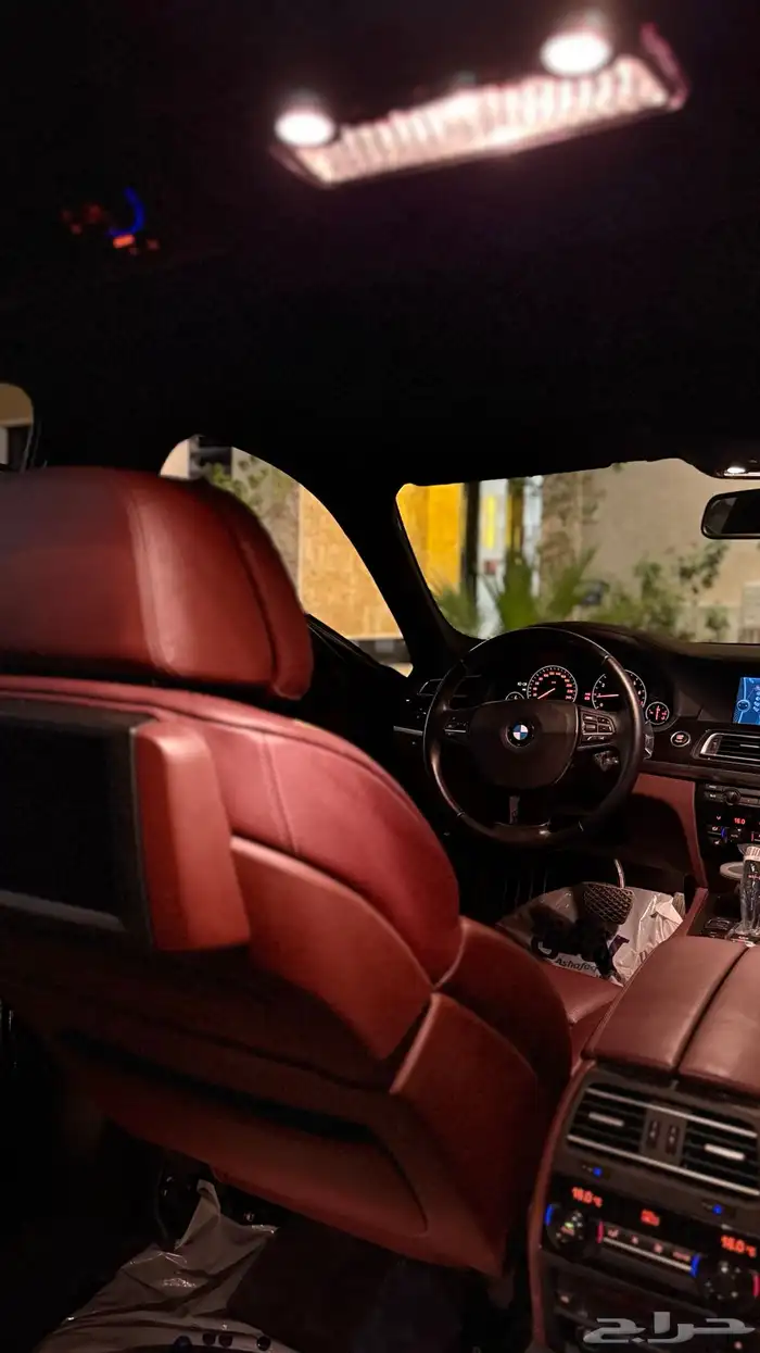BMW 740نظيف للبيع (مخزن) 17