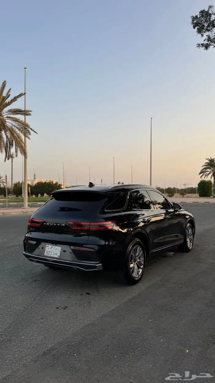 2025 جينيسس GV70 4
