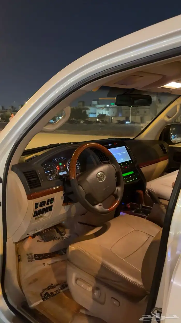 لاندكروزر GX.r 2015 8