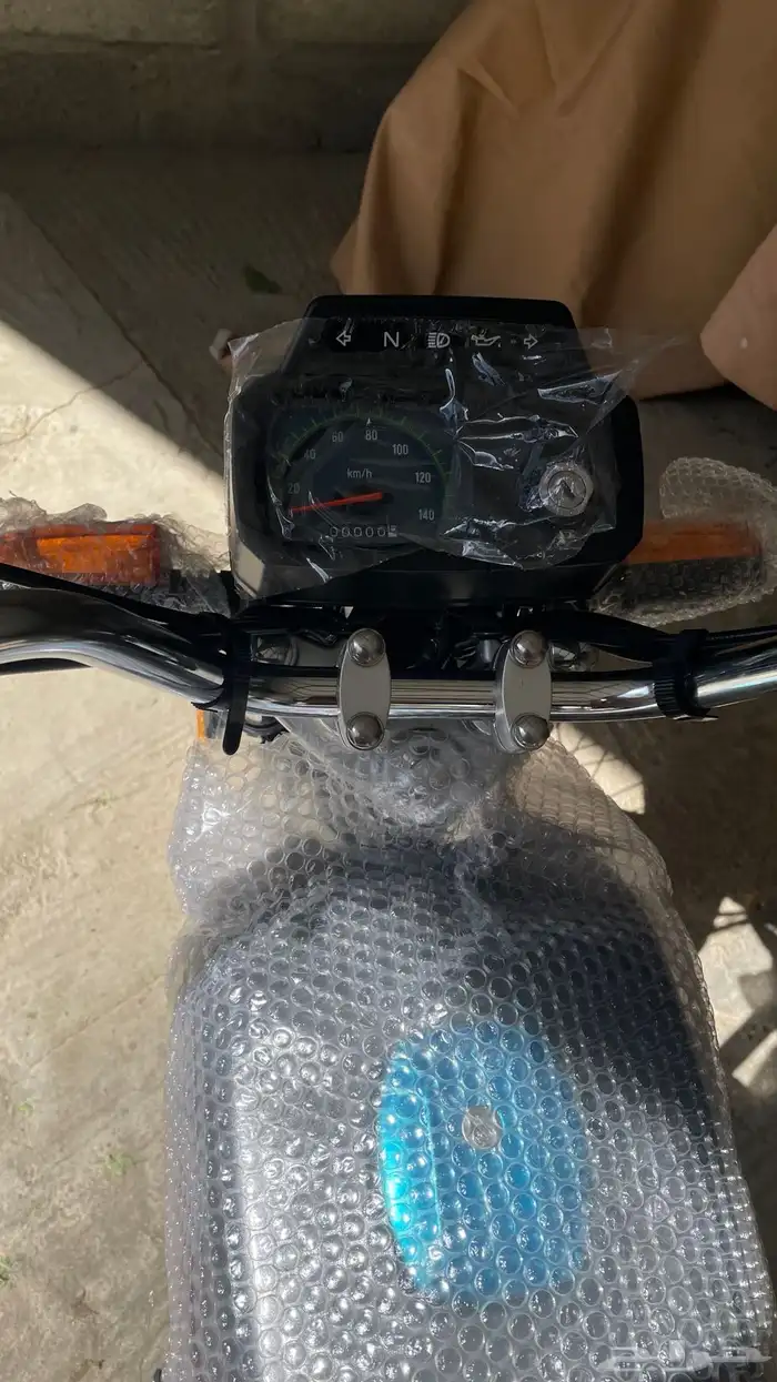 دباب AX100 احمر - اسود- رمادي - سلفر اصفار جديده 5