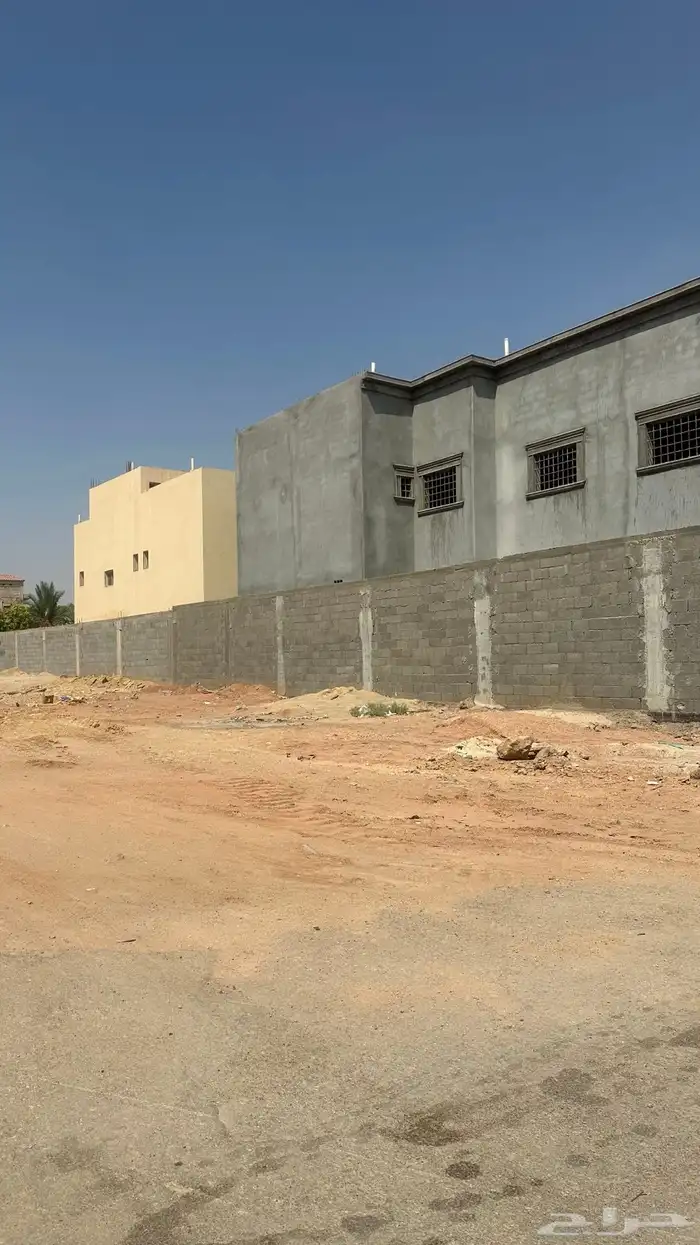 للبيع ارضين متظاهره في الخرج حي الزاهر 1